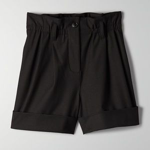 Aritzia Sunday Best Aki Shorts